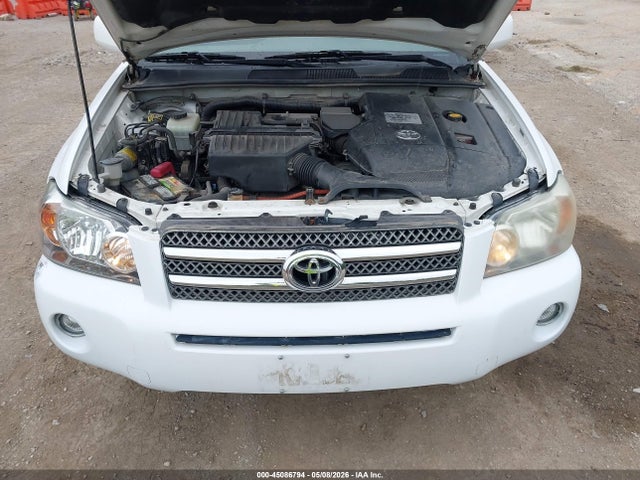 Toyota Highlander V6