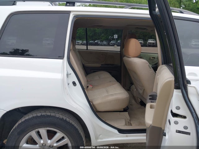 Toyota Highlander V6