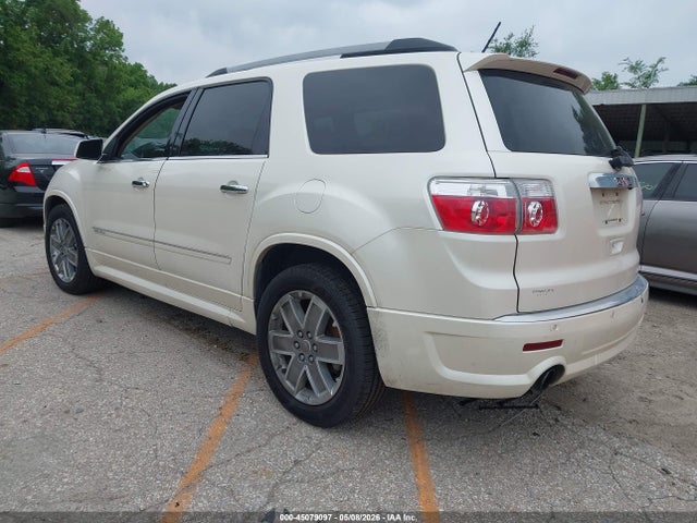 GMC Acadia Denali