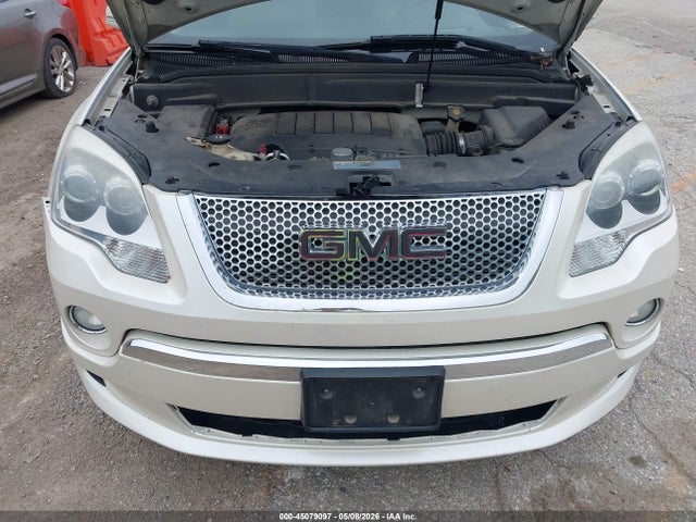 GMC Acadia Denali