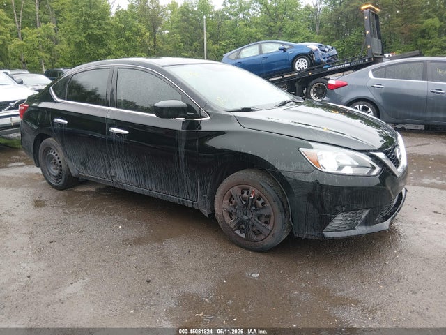 Salvage Nissan Sentra Image
