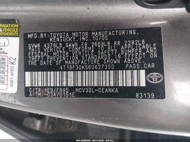 Toyota Camry Le V6
