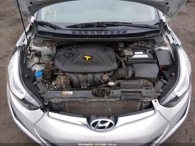 Hyundai ELANTRA Se