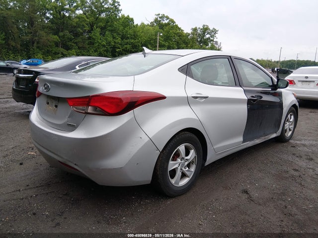 Hyundai ELANTRA Se