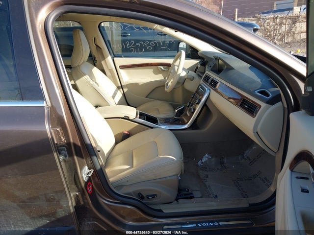 Volvo XC70 3.2 Platinum