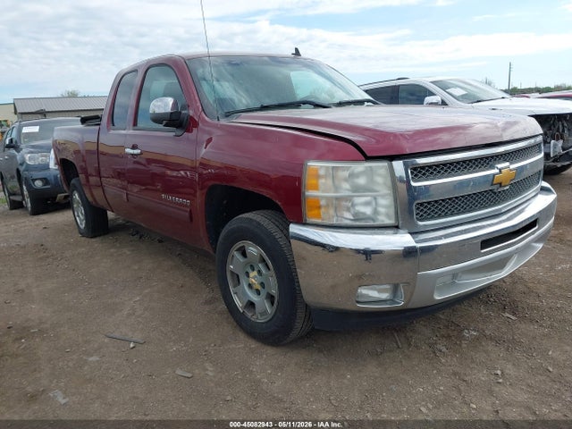 Salvage Chevrolet Silverado 1500 Image
