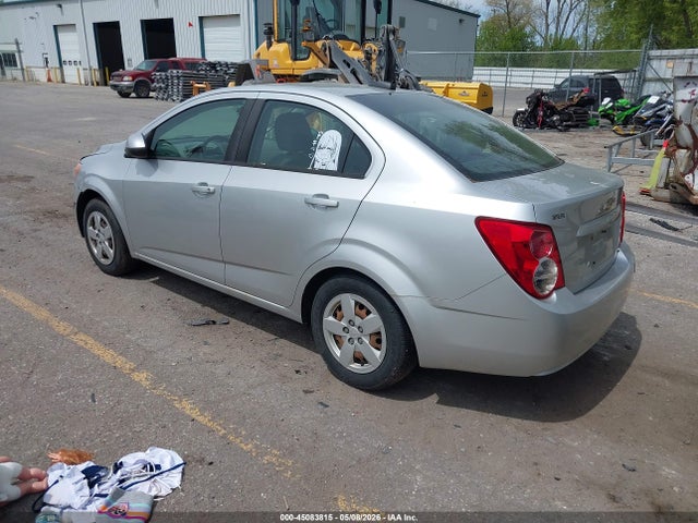 Chevrolet Sonic Ls Auto