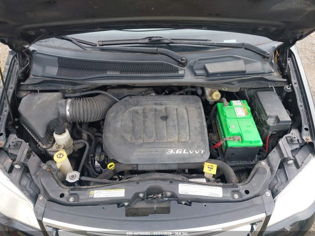 Chrysler Town & Country Touring-l