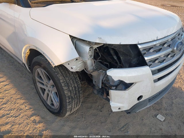 Ford Explorer Xlt