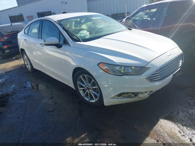 Salvage Ford Fusion Image