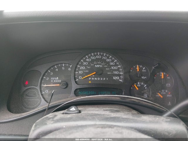 Chevrolet Suburban 1500 Ls