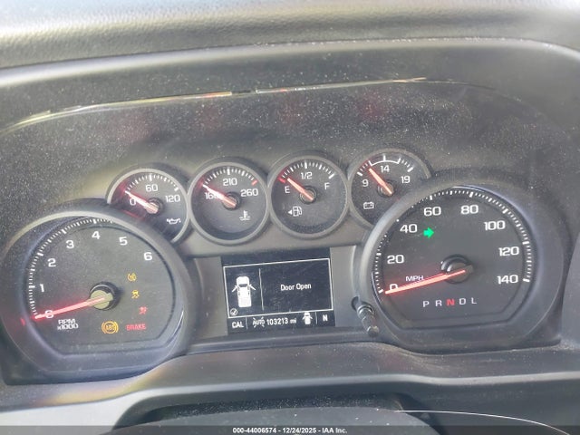 Chevrolet Silverado 1500 4wd  Standard Bed Custom