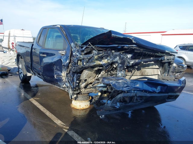 Salvage Chevrolet Silverado 1500 Image