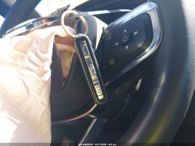 Volvo XC40 T5 R-design