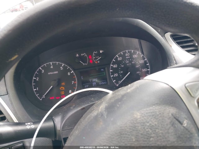 Nissan Sentra S