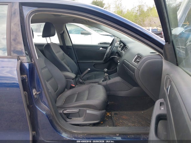 Volkswagen Jetta 2.5l Se