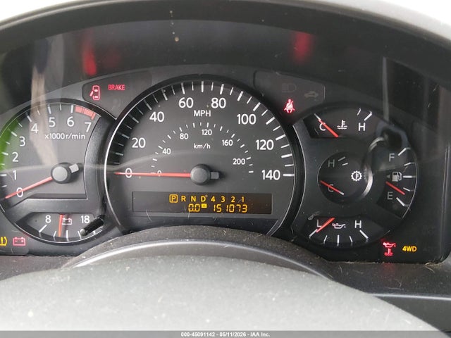 Nissan Titan Se