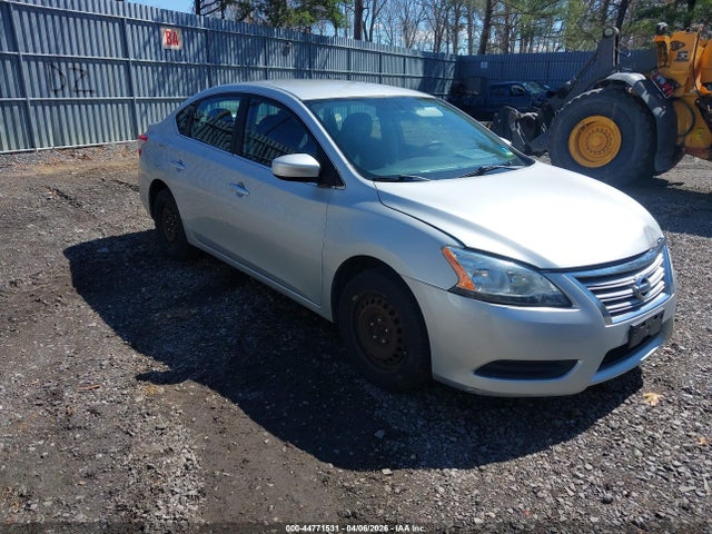 Salvage Nissan Sentra Image