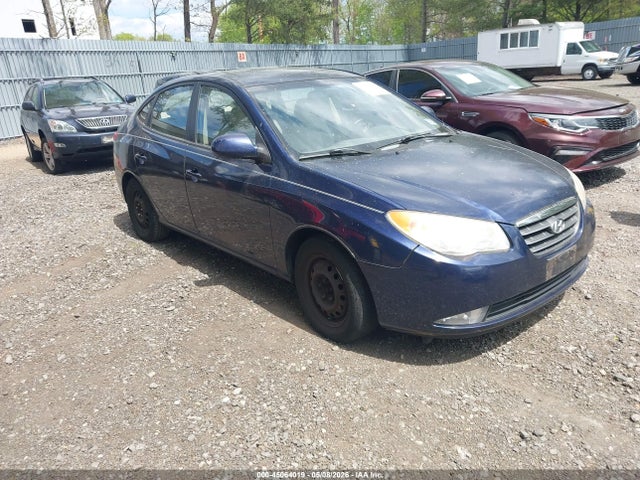 Salvage Hyundai ELANTRA Image