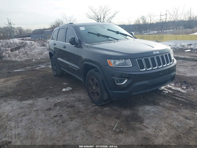 Salvage Jeep Grand Cherokee Image