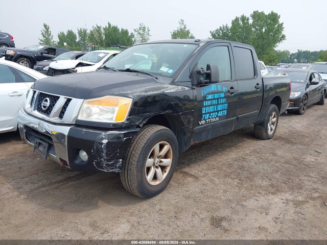 Nissan Titan Sv