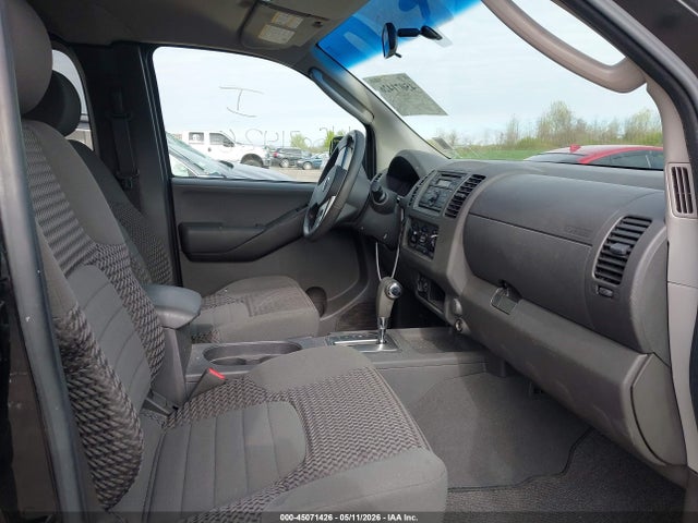 Nissan Frontier Se