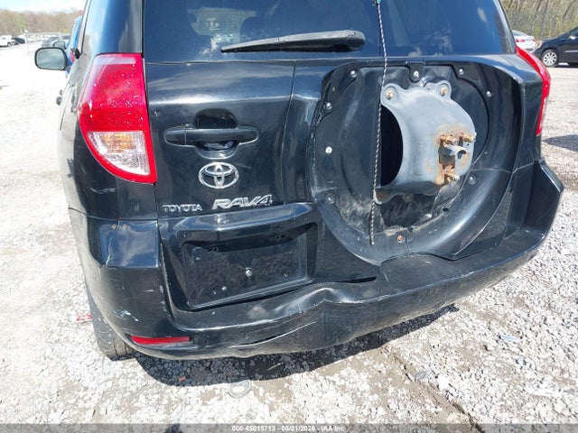 Toyota RAV4 Base V6