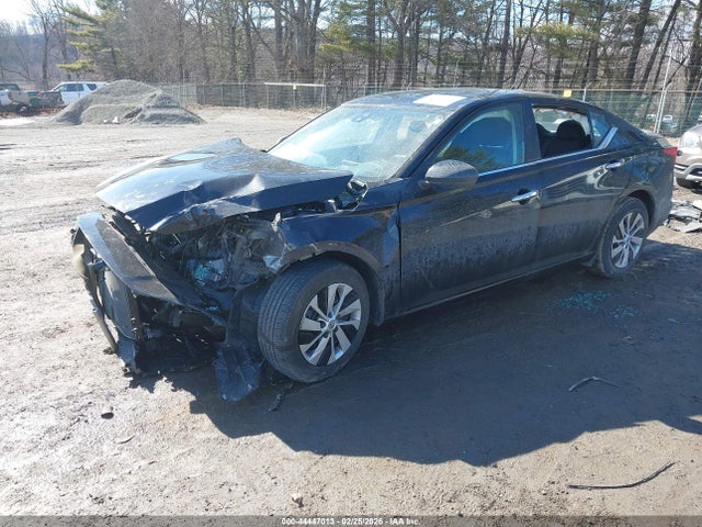 Nissan Altima S Fwd