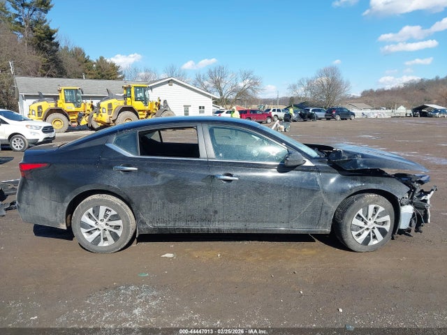 Nissan Altima S Fwd