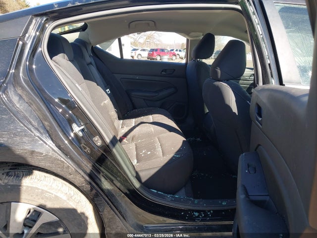 Nissan Altima S Fwd