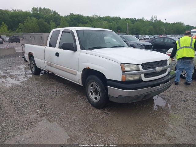 Salvage Chevrolet Silverado 1500 Image