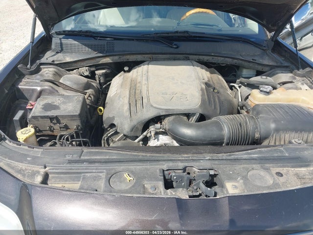 Chrysler 300c Awd