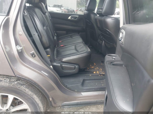 Nissan Pathfinder Sl