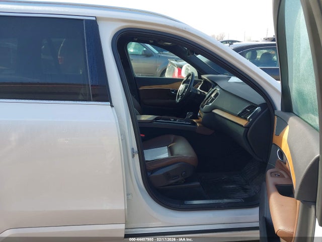 Volvo XC90 T6 Momentum 7 Passenger