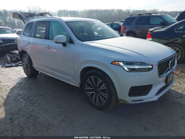 Salvage Volvo XC90 Image