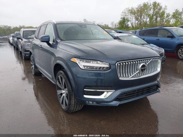 Salvage Volvo XC90 Image
