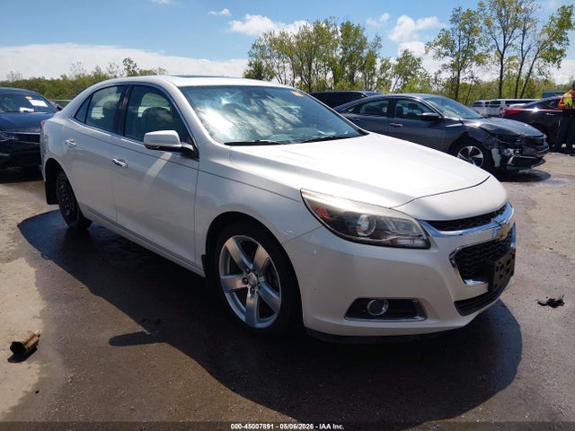 Salvage Chevrolet Malibu Image