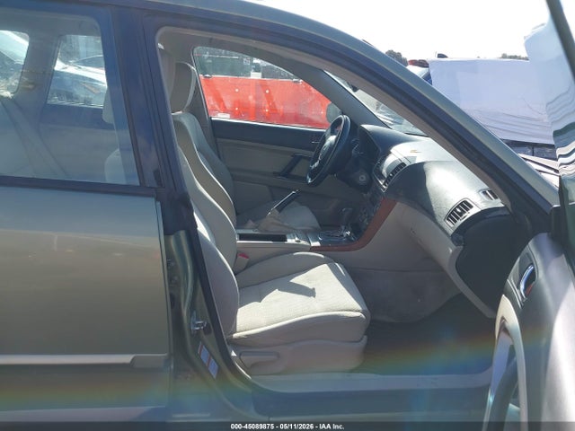 Subaru Outback 2.5i
