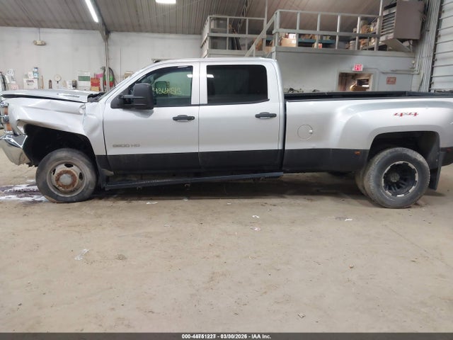 Chevrolet Silverado 3500 Wt