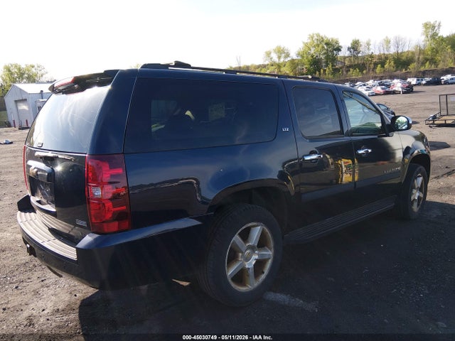 Chevrolet Suburban 1500 Ltz