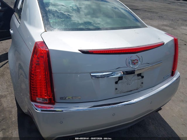 Cadillac CTS Standard