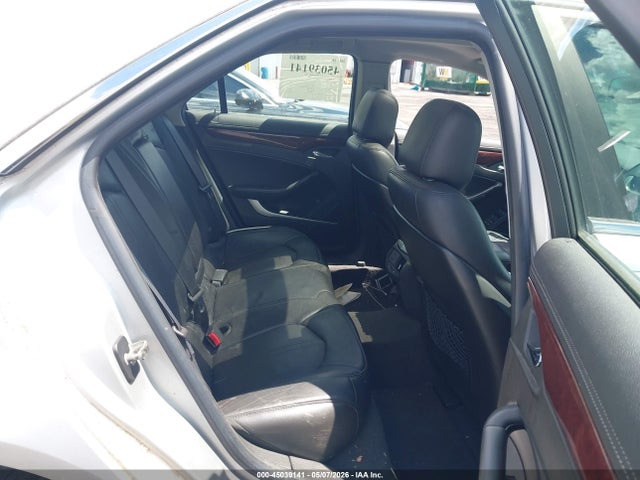 Cadillac CTS Standard