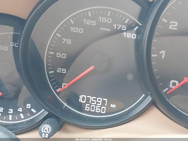 Porsche Panamera 4