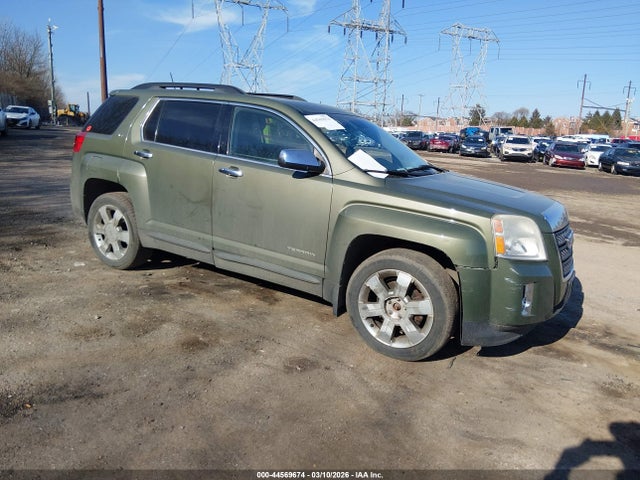 Salvage GMC Terrain Image