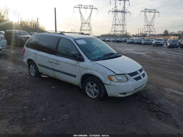 Salvage Dodge Caravan Image