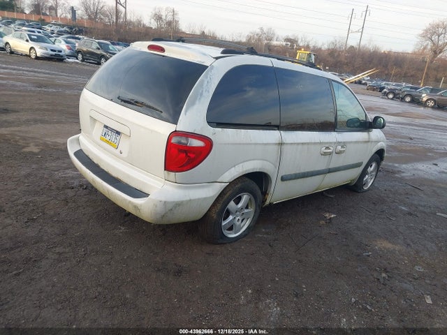 Dodge Caravan Sxt