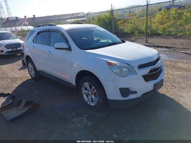 Salvage Chevrolet Equinox Image