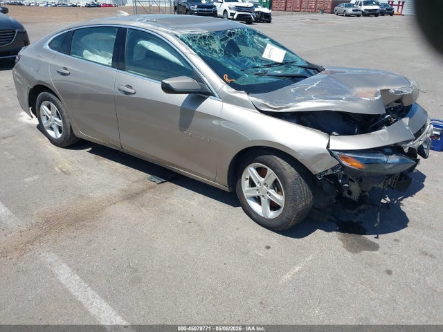 Salvage Chevrolet Malibu Image