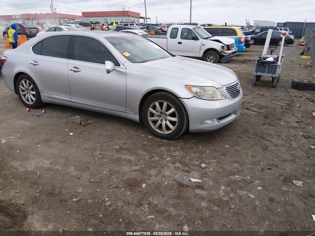 Salvage Lexus LS Image