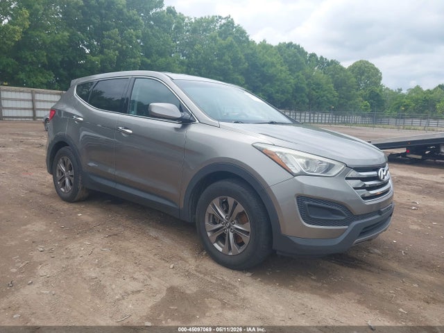 Salvage Hyundai SANTA FE Image